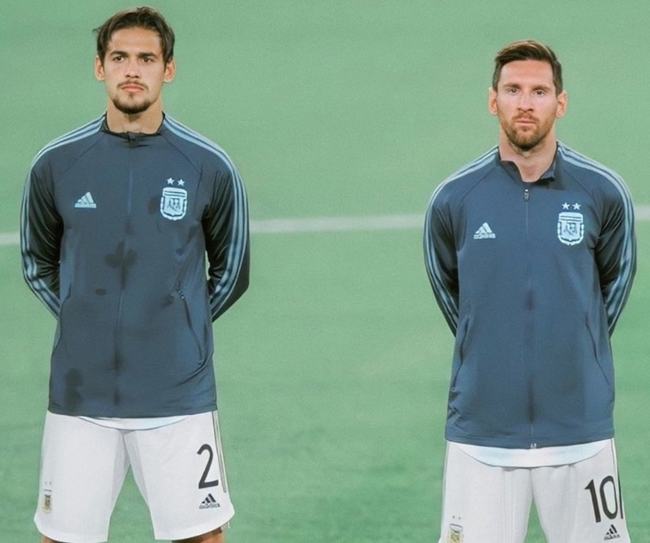 经纪人：如果孔蒂继续执教那不勒斯，洛博特卡可能会要求离队