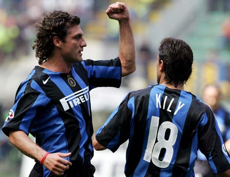 曼联明晨客战狼队，取胜可跃居第六