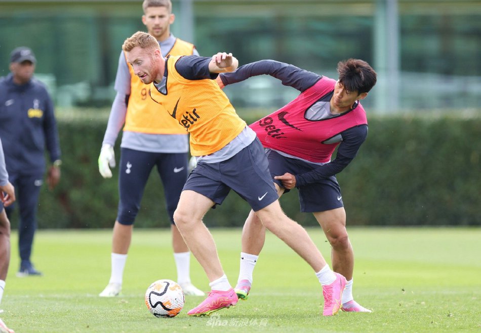 萨沃纳：尤文对我来说永远是家；会建议伊尔迪兹来英超