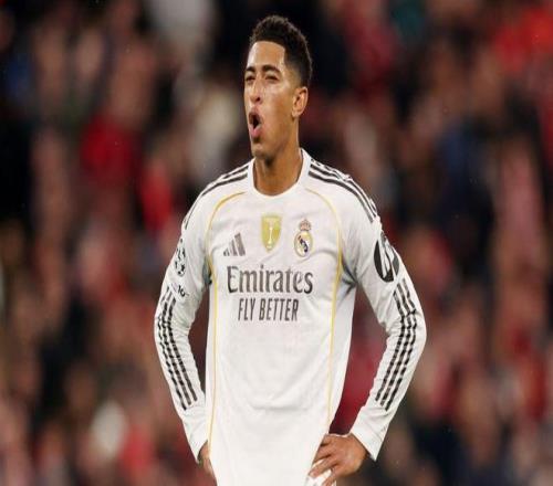 足球欧洲豪门宣布亏损，财政危机加深（欧洲足坛豪门披露亏损，财务困境加剧）