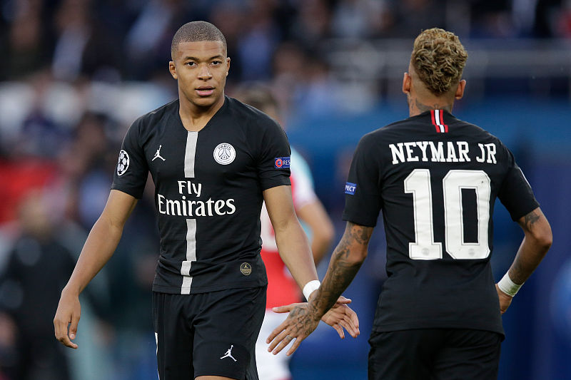 中国香港队公布省港杯名单：陈晋一缺席，孙铭谦、梁诺恒在列（省港杯中国香港队大名单出炉：陈晋一无缘，孙铭谦、梁诺恒入选）