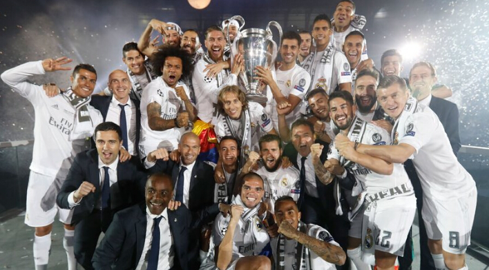 如何看待皇马近况？卡塞米罗：不会为皇马担心，我更担心曼联