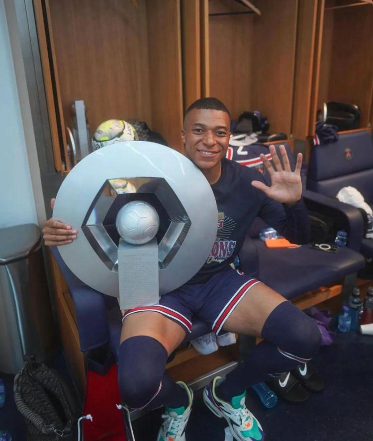 篮球CBA球队阵容优化策略