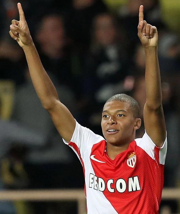 又赢球了！朱婷带河南女排3比0拿下四川，三连胜提前晋级，三场只输一局