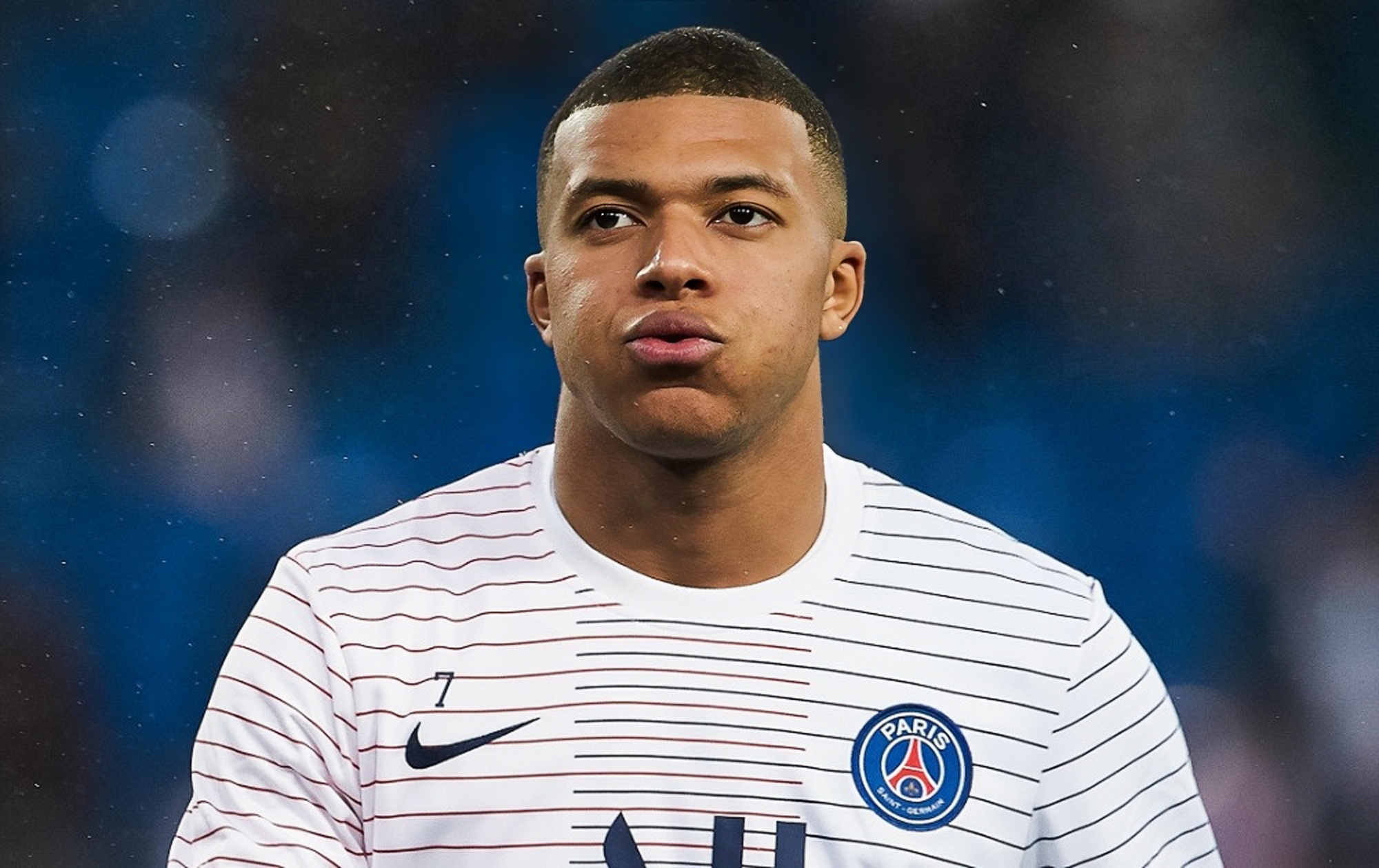 FC东京推出与韩国知名女团BLACKPINK联名产品（FC东京携手韩国人气女团BLACKPINK发布联名系列）