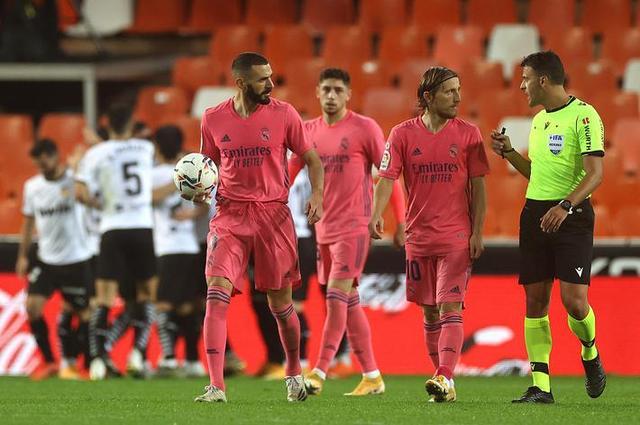 斯维拉尔：这是我人生中最美好的一年；我会永远感激德罗西